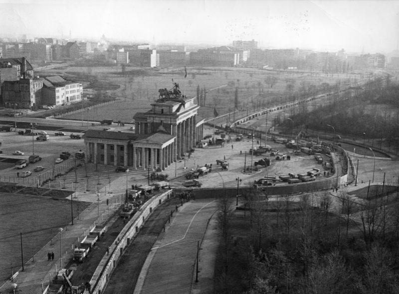 Datei:Bundesarchiv Bild B 145 Bild-P061246.jpg